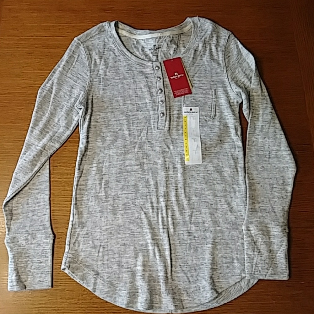 BRAND NEW waffle long sleeve tee!